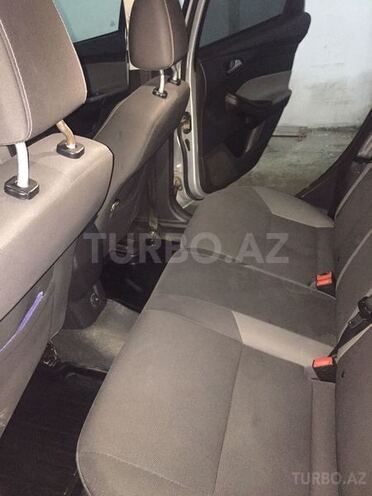 Ford Focus 2013, 82,000 km - 1.6 л - Gəncə