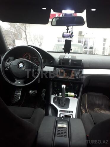 BMW 525 2002, 275,000 km - 2.5 l - Bakı