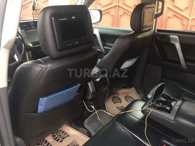 Toyota Prado 2011, 150,000 km - 2.7 л - Bakı