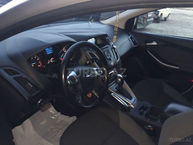 Ford Focus 2013, 83,400 km - 1.6 л - Gəncə