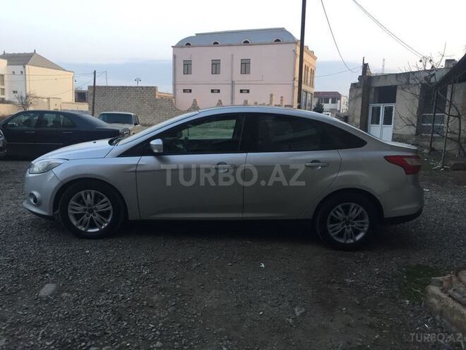 Ford Focus 2013, 83,400 km - 1.6 л - Gəncə