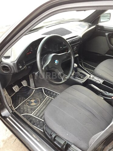 BMW 520 1995, 320,000 km - 2.0 l - Bakı