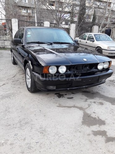 BMW 520 1995, 320,000 km - 2.0 l - Bakı