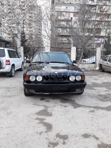BMW 520 1995, 320,000 km - 2.0 l - Bakı