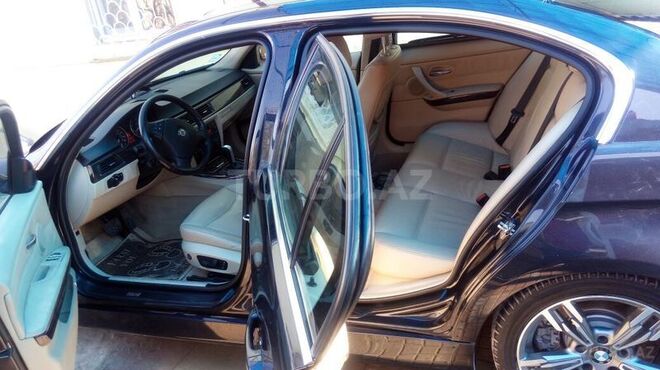 BMW 330 2005, 250,000 km - 3.0 l - Bakı