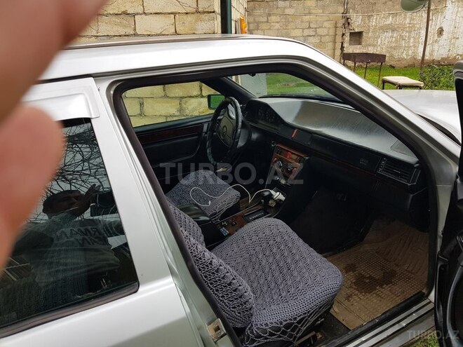 Mercedes E 300 1994, 577,000 km - 3.0 l - Bakı