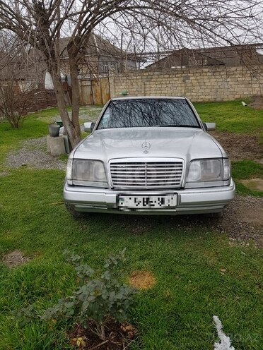 Mercedes E 300 1994, 577,000 km - 3.0 l - Bakı