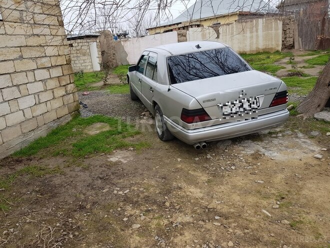 Mercedes E 300 1994, 577,000 km - 3.0 l - Bakı