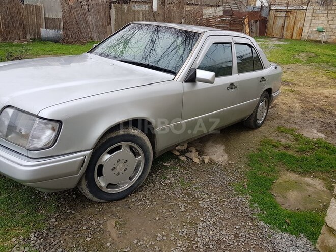 Mercedes E 300 1994, 577,000 km - 3.0 l - Bakı