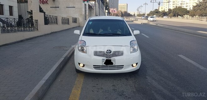 Toyota Yaris 2007, 93,840 km - 1.3 l - Bakı