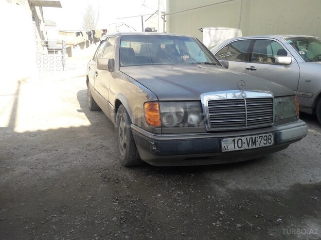 Mercedes E 200 1989, 563,000 km - 2.0 л - Bakı