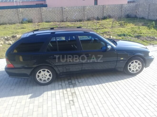 Mercedes C 220 2000, 276,000 km - 2.2 l - Sumqayıt