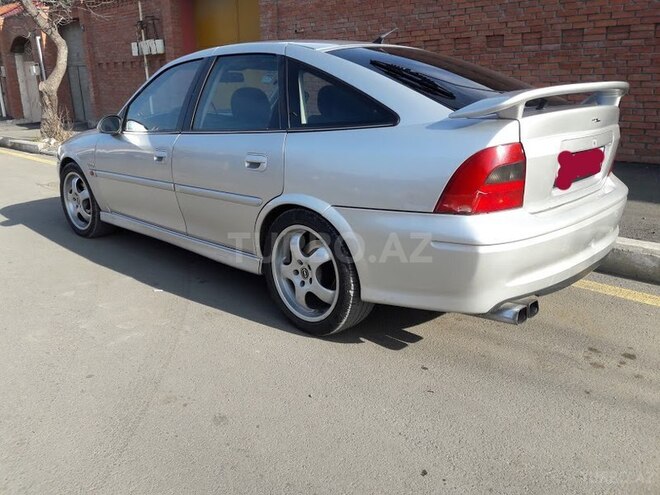 Opel Vectra 1999, 236,500 km - 2.0 l - Gəncə