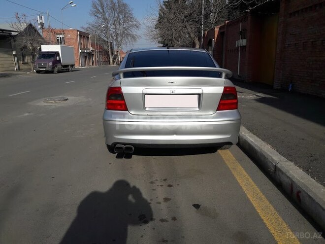 Opel Vectra 1999, 236,500 km - 2.0 l - Gəncə