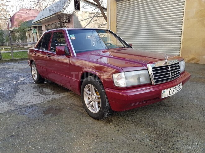 Mercedes 190 1991, 393,000 km - 1.8 л - Mingəçevir