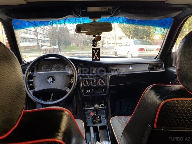 Mercedes 190 1991, 393,000 km - 1.8 л - Mingəçevir