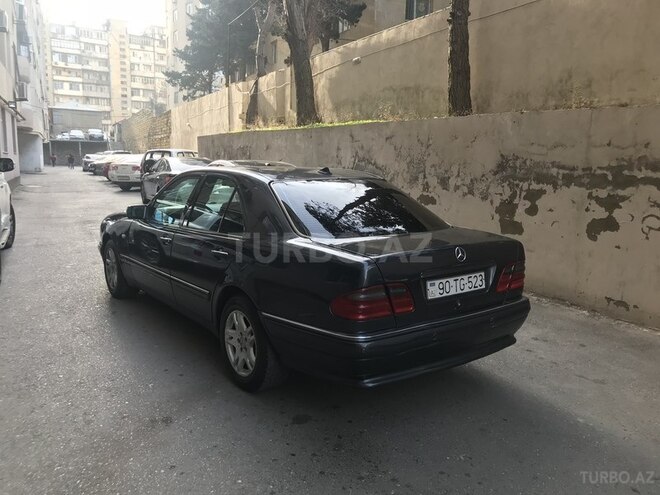 Mercedes E 230 1996, 656,656 km - 2.3 l - Sumqayıt