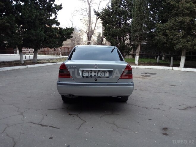 Mercedes C 220 1995, 397,000 km - 2.2 l - Sumqayıt