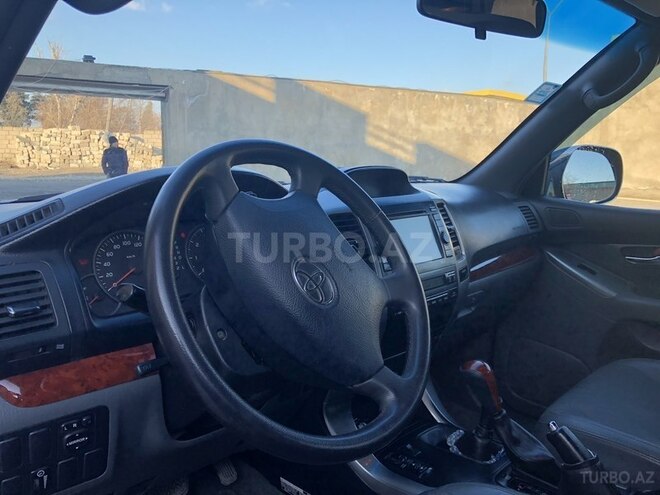 Toyota Prado 2005, 228,000 km - 4.0 l - Bakı