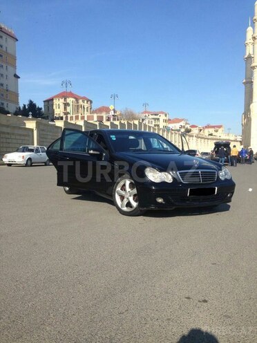 Mercedes C 230 2005, 180,000 km - 2.5 l - Bakı