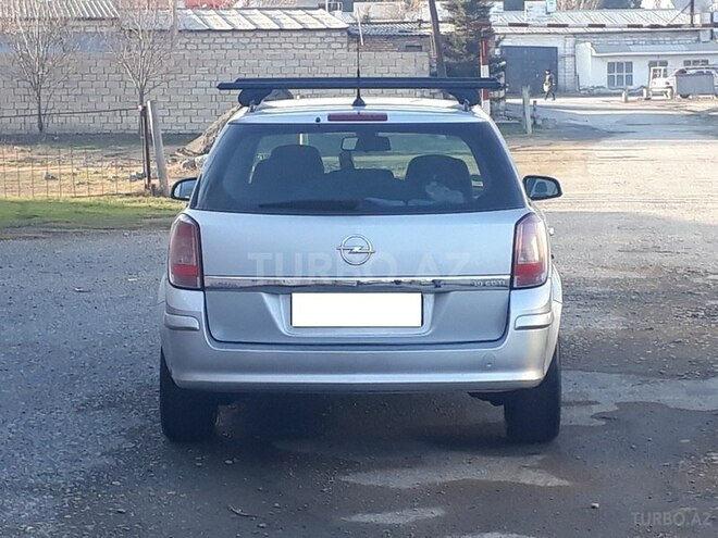 Opel Astra 2006, 268,000 km - 1.9 l - Ağdaş