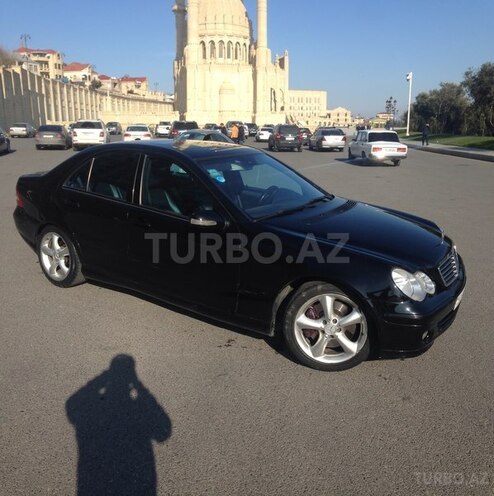 Mercedes C 230 2005, 180,000 km - 2.5 l - Bakı