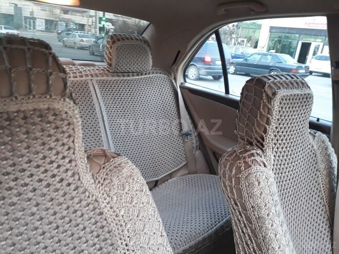 Mercedes E 240 1999, 186,500 km - 2.6 л - Sumqayıt