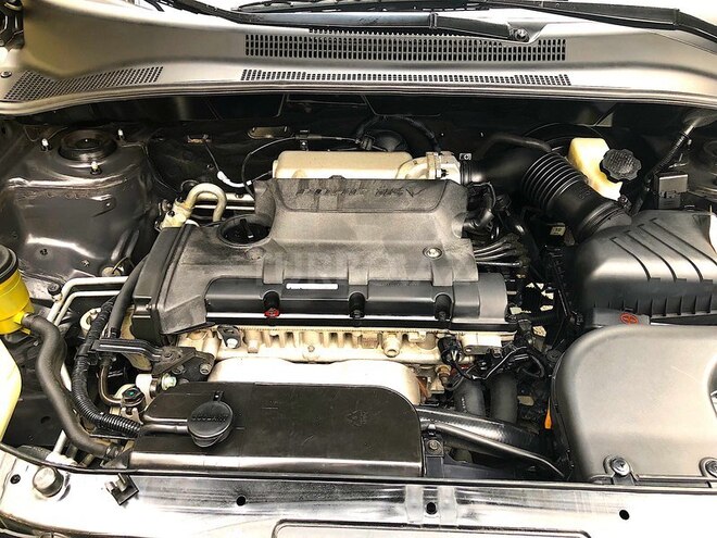 Kia Sportage 2009, 102,255 km - 2.0 l - Bakı