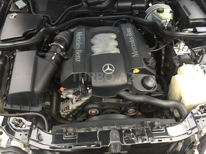 Mercedes E 240 2000, 258,000 km - 2.6 л - Lənkəran