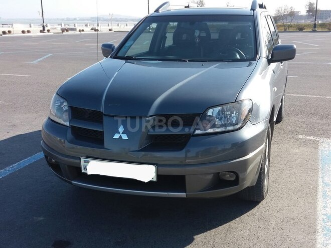 Mitsubishi Outlander 2002, 140,000 km - 2.4 л - Bakı