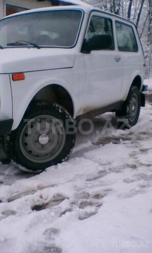 LADA (VAZ) Niva 2003, 120,000 km - 1.7 l - Yardımlı