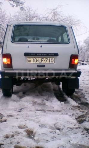 LADA (VAZ) Niva 2003, 120,000 km - 1.7 l - Yardımlı