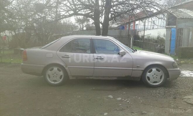 Mercedes C 180 1994, 369,852 km - 1.8 l - Lənkəran
