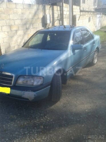 Mercedes C 220 1994, 485,000 km - 2.2 l - Qusar