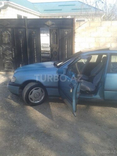 Mercedes C 220 1994, 485,000 km - 2.2 l - Qusar
