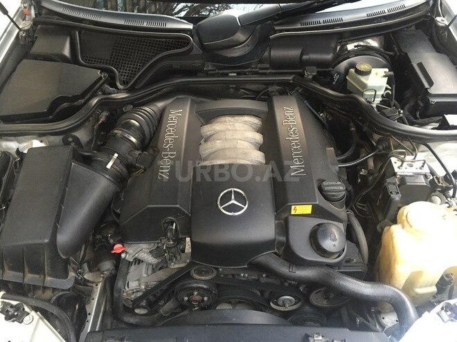 Mercedes E 240 1999, 280,000 km - 2.4 l - Bakı