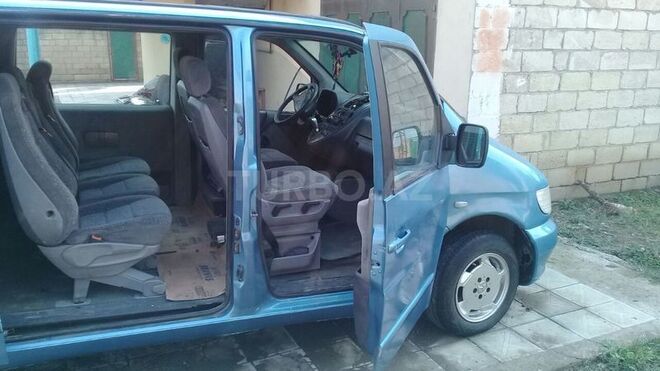 Mercedes Vito 2000, 57,000 km - 2.2 л - Sabirabad