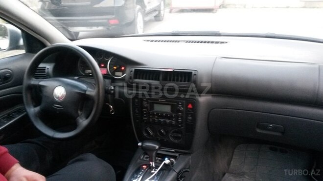 Volkswagen Passat 2004, 210,000 km - 1.8 л - Bakı