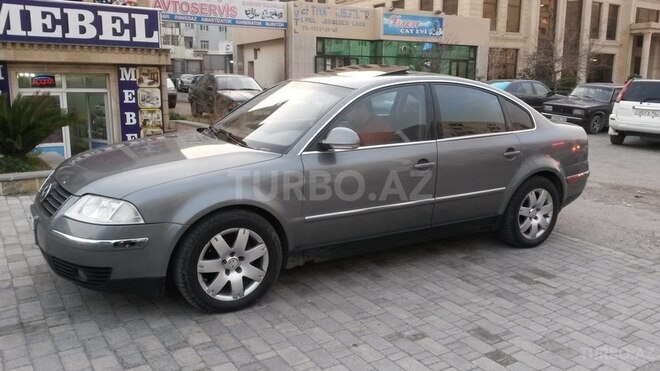 Volkswagen Passat 2004, 210,000 km - 1.8 л - Bakı