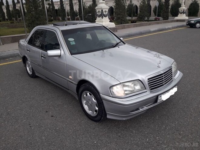 Mercedes C 220 1994, 245,000 km - 2.2 l - Samux
