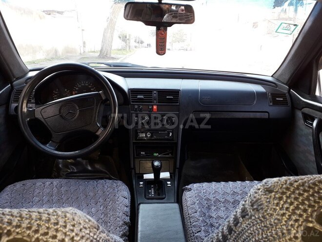 Mercedes C 180 1995, 200,000 km - 1.8 л - Gəncə