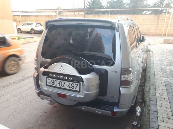 Mitsubishi Pajero 2011, 96,800 km - 3.5 л - Bakı