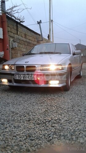 BMW 320 1994, 352,710 km - 0.2 l - Sumqayıt