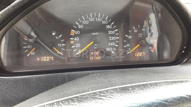 Mercedes C 230 1996, 361,986 km - 2.3 l - Yevlax