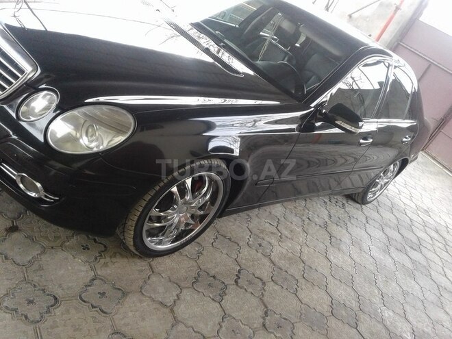 Mercedes E 220 2006, 201,000 km - 2.2 l - Bakı