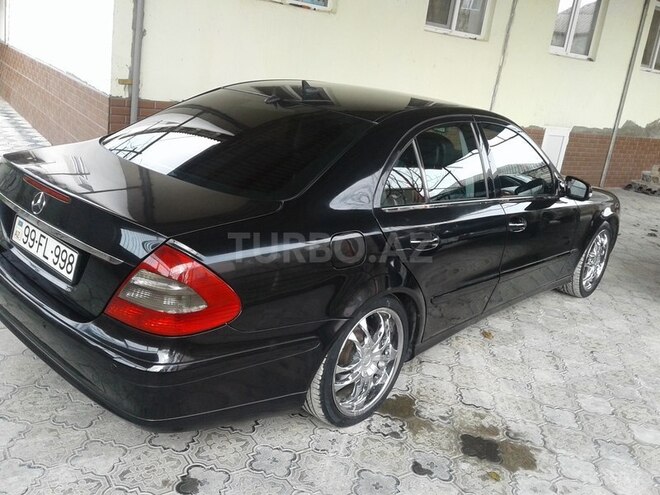 Mercedes E 220 2006, 201,000 km - 2.2 l - Bakı