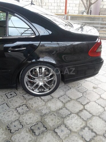 Mercedes E 220 2006, 201,000 km - 2.2 l - Bakı