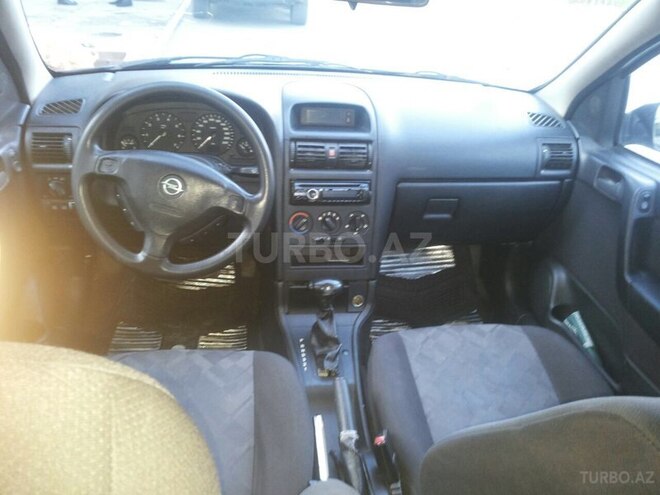 Opel Astra 1999, 215,000 km - 1.6 l - Bakı