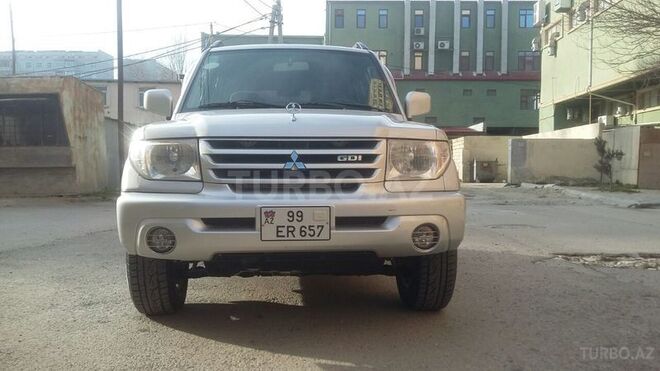 Mitsubishi Pajero io 2001, 137,871 km - 2.0 л - Sumqayıt