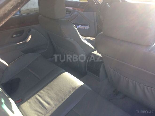 BMW 530 2003, 255,000 km - 3.0 l - Gəncə
